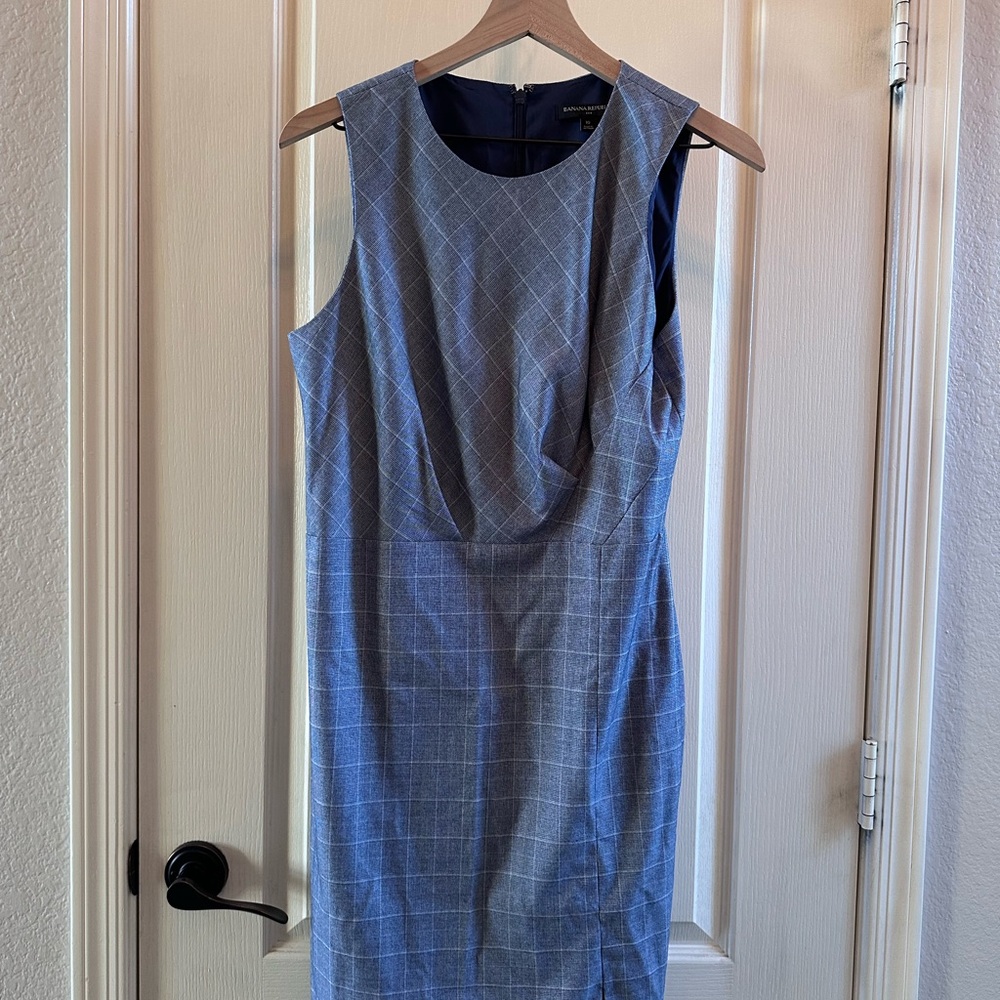 Banana Republic Blue Checkered Midi Dress